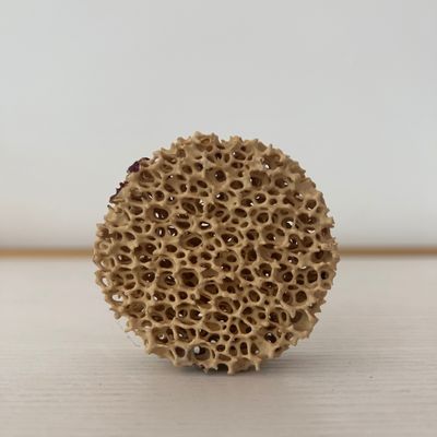 Erweiterte Keramikplatten Keramikfoamfilter für die Gießerei Zirkonia Porösfoamkeramik